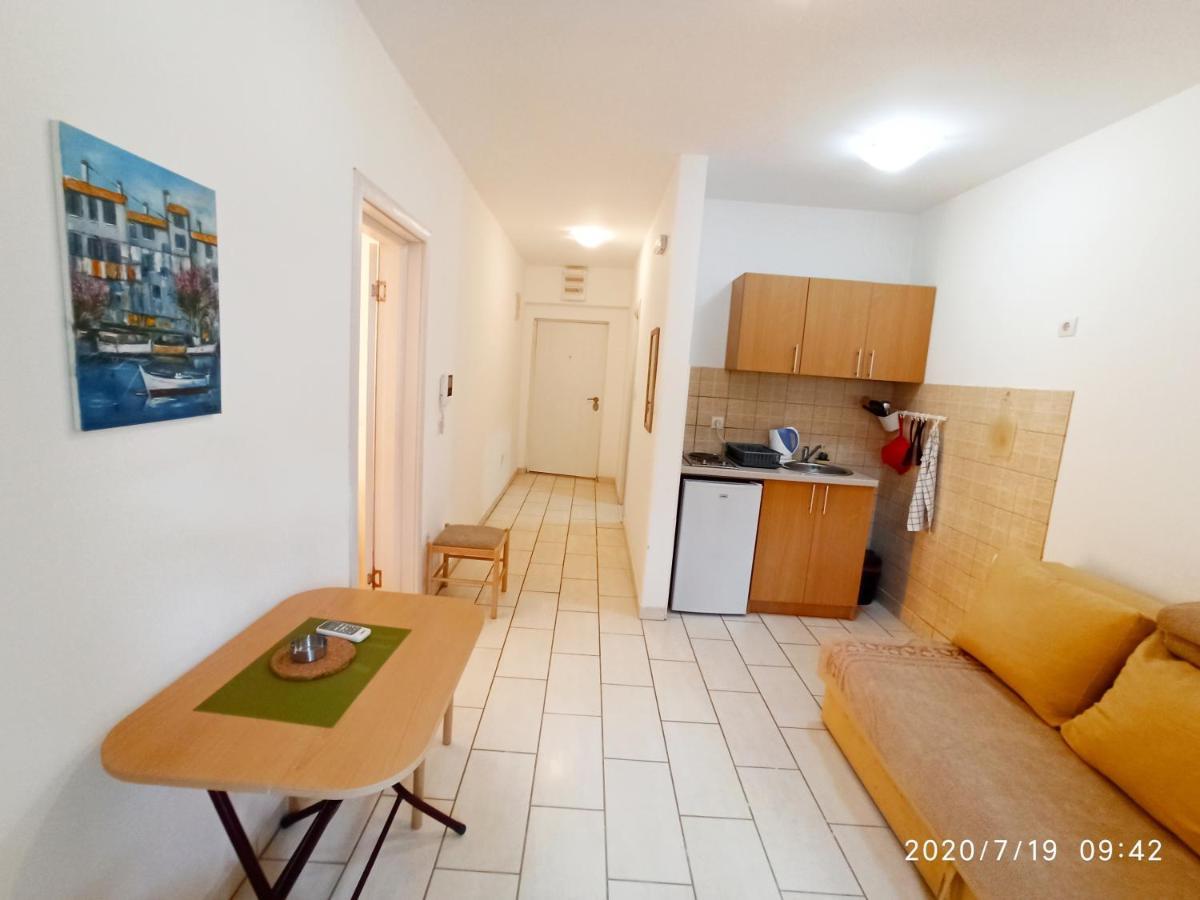 Apartments Mitende Budva Eksteriør bilde