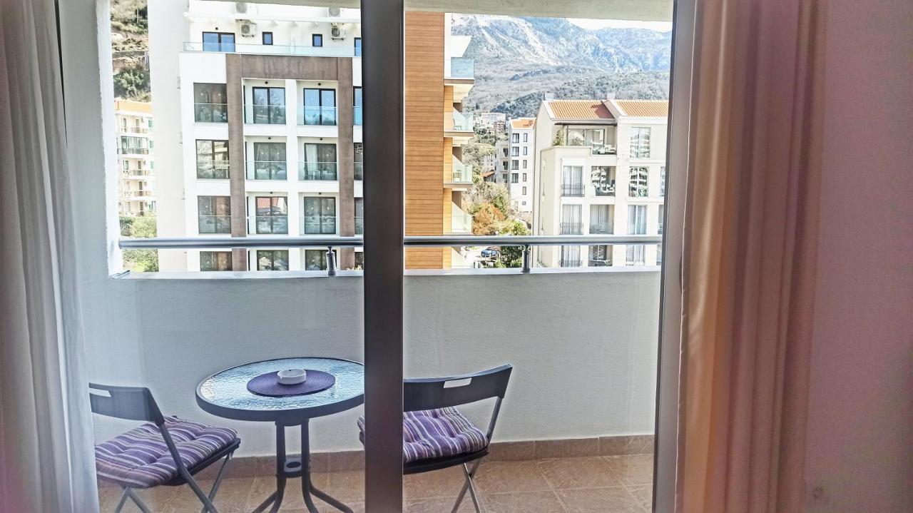 Apartments Mitende Budva Eksteriør bilde