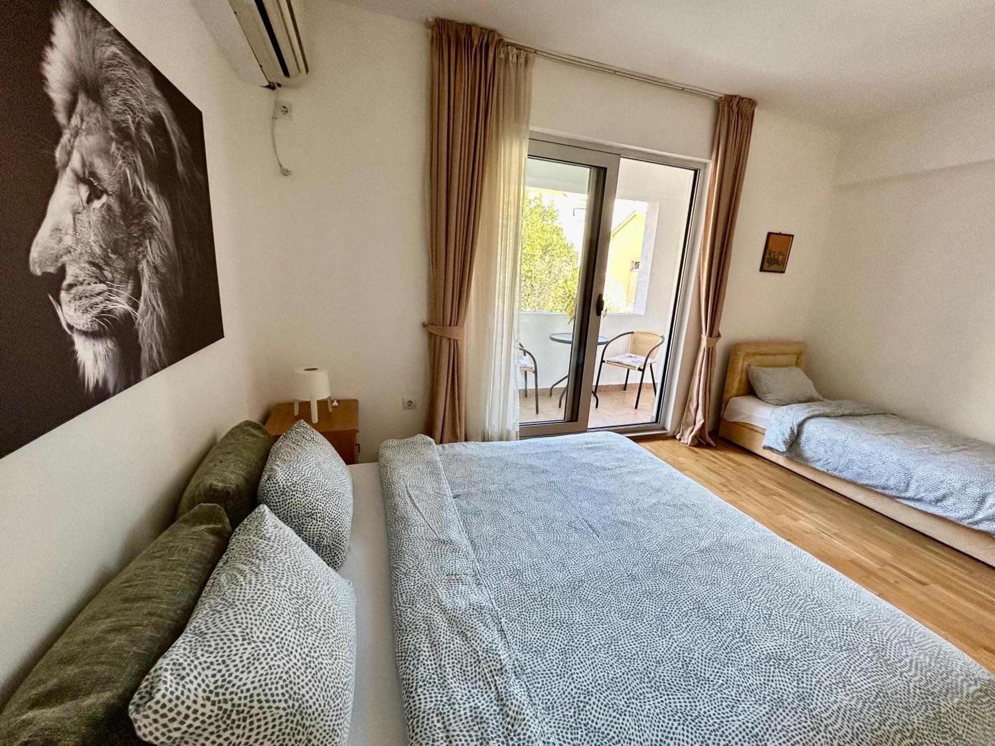 Apartments Mitende Budva Eksteriør bilde