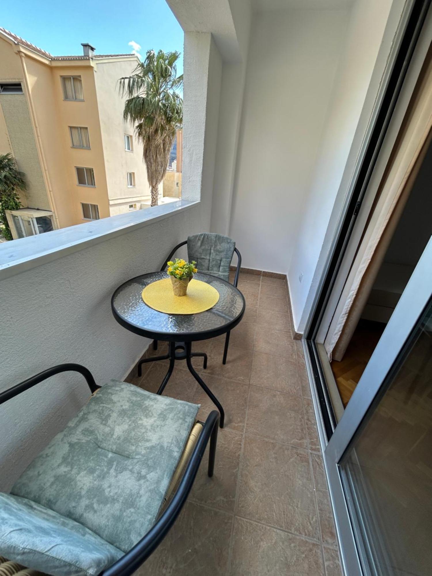 Apartments Mitende Budva Eksteriør bilde